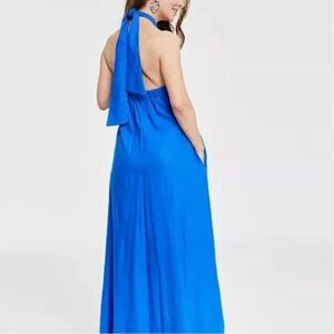 Brand new, never worn. Royal blue linen. Size 0X or XL